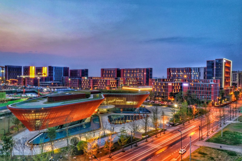 成都高新区党工委副书记、管委会主任赵文峤：强化使命担当抢抓战略机遇为助推成渝地区双城经济圈建设高质量发展贡献高新力量(图5)