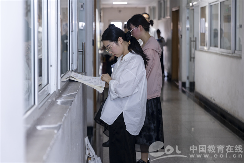 资助单位1万元人这项全国职业资格考试在杭火爆开考