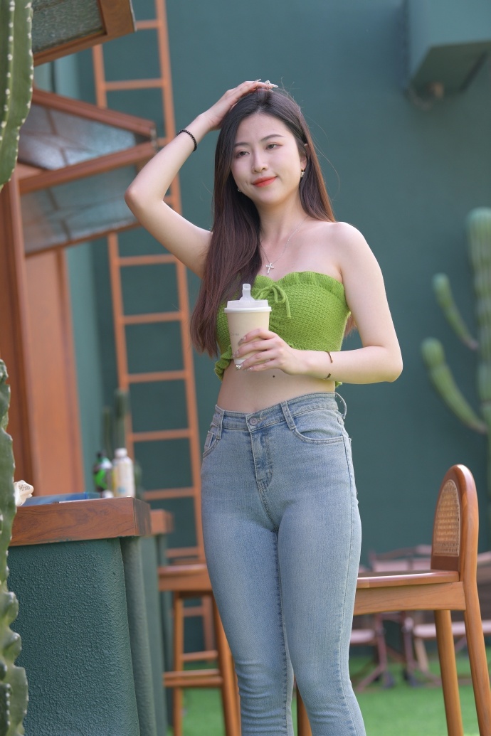 中文学幕juff一408美(图1)