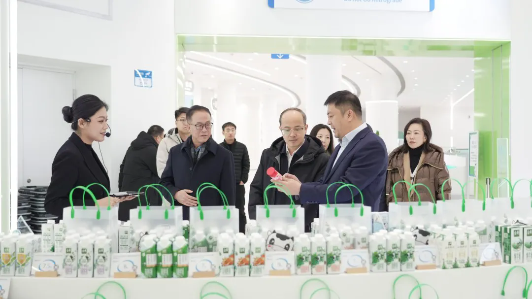 自治区市场监管局与专利审查协作河南中心签署框架合作协议