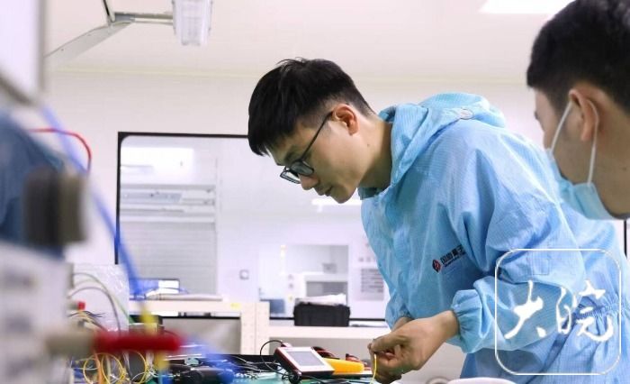 【安徽网】从参与“墨子号”项目到助力“祖冲之三号”这位“80后”博士眼中的量子科技“很有趣”(图3)